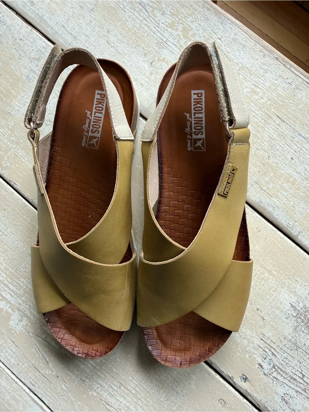 PIKOLINOS Mahon Size EU 39 Leather Cross-Strap Slingback Sandal